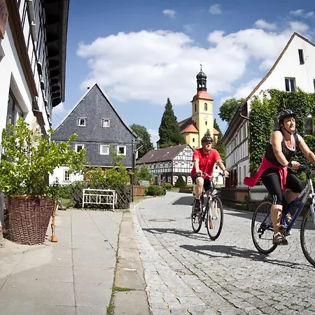 60er Jahre Design - 65qm Im Zittauer Gebirge - Familienfreundliche Am Bergfuss Zum Toepfer דירה Olbersdorf