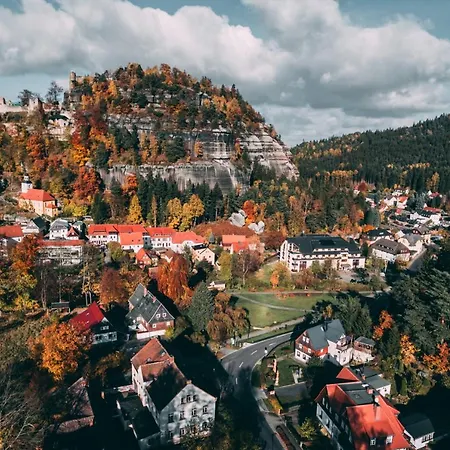 60er Jahre Design - 65qm Im Zittauer Gebirge - Familienfreundliche Am Bergfuss Zum Toepfer Olbersdorf